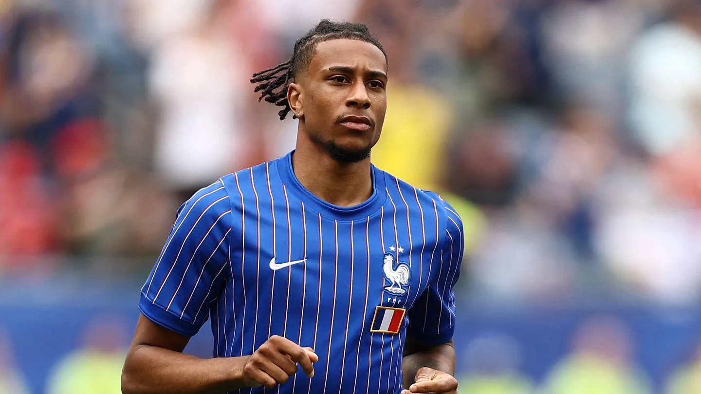 Bayern president states club does not want to sell Michael Olise amid Real Madrid links